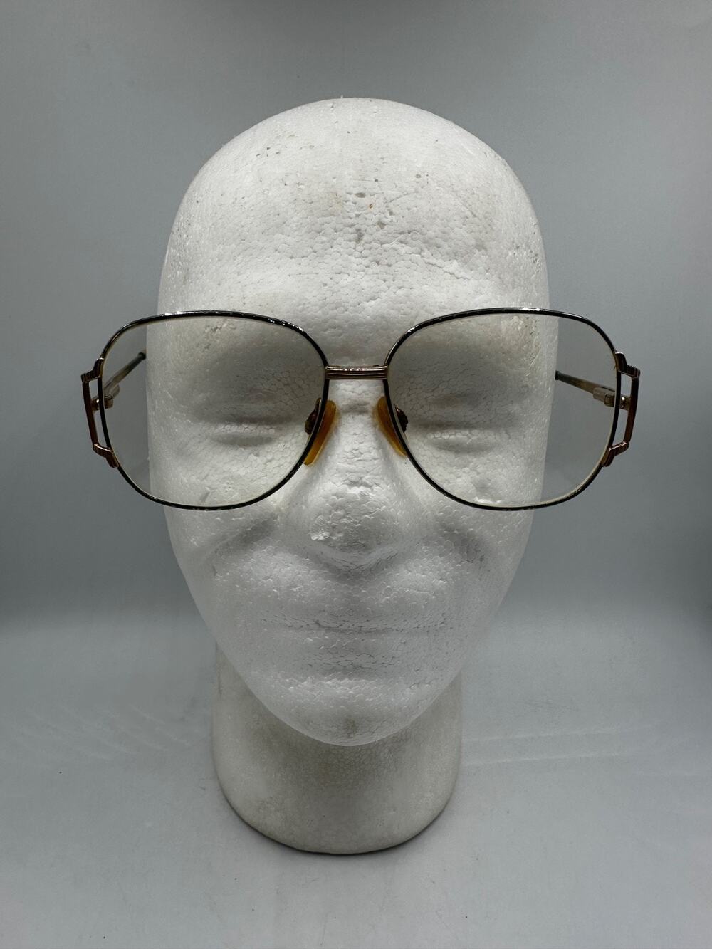 Vtg Kenmark Brenda Eyeglasses FRAMES 57-14 135 Designer 70s 80s